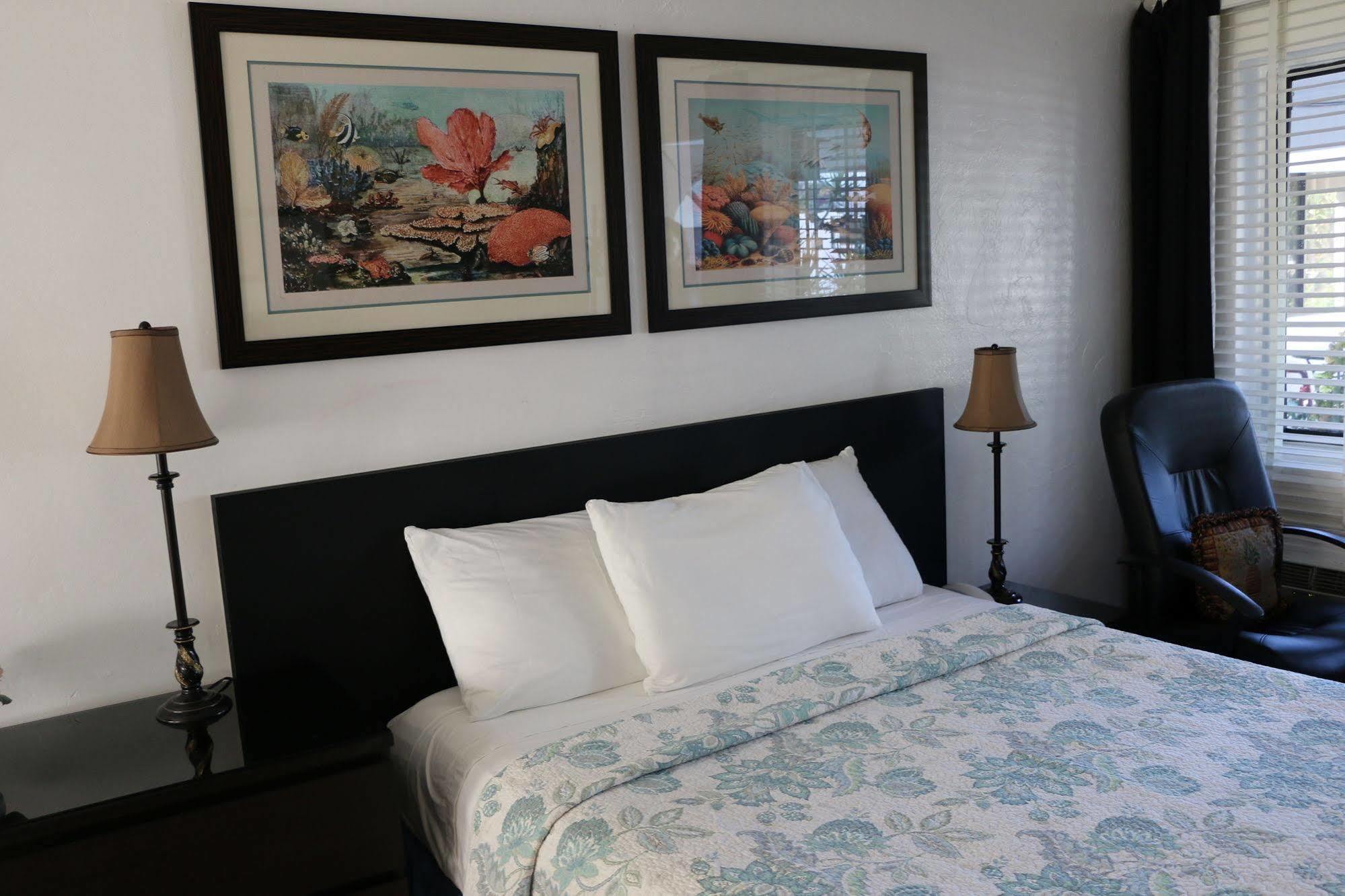 Breakaway Inn Guest House Lauderdale-by-the-Sea Εξωτερικό φωτογραφία